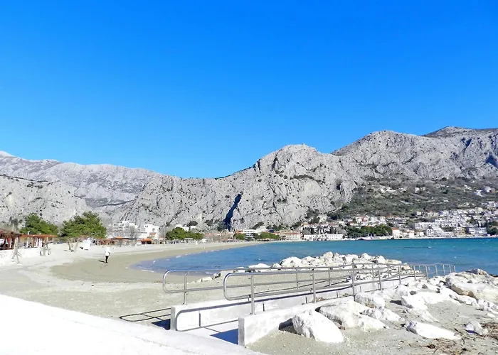Terrace * Omis