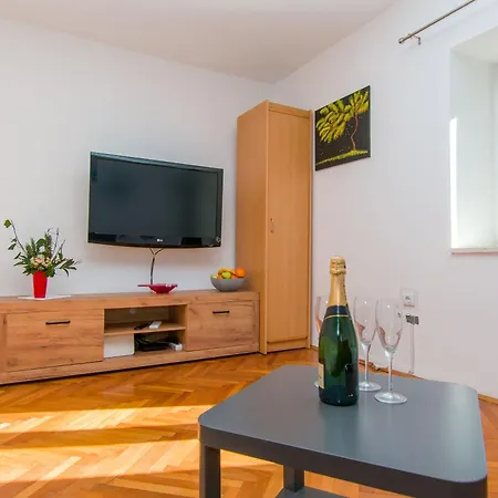Apartment Terrace